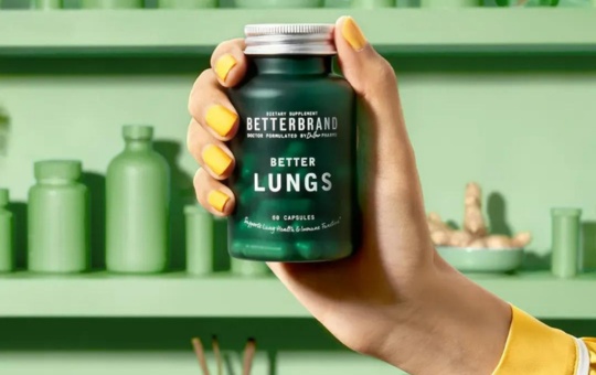 betterlungs supplements being held