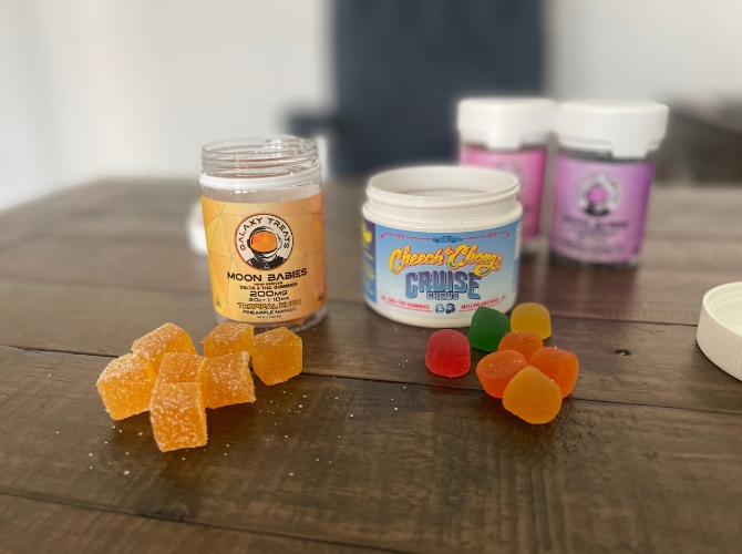 gummies side by side